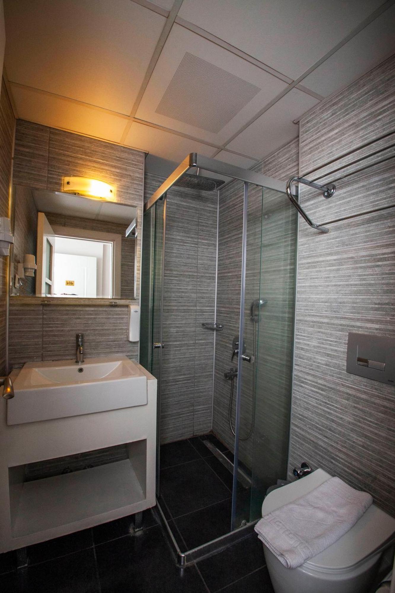 Otel Goldkaya 3*